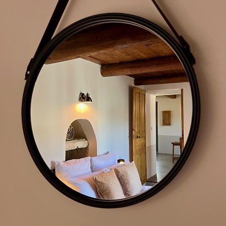 Proche Uzes Le Cocon Du Peintre Anglais Sagriès Esterno foto