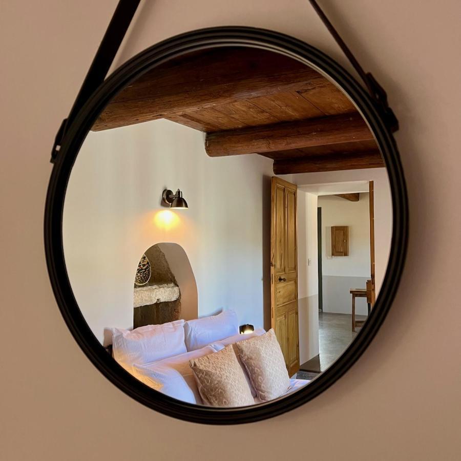 Proche Uzes Le Cocon Du Peintre Anglais Sagriès Esterno foto